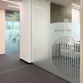 LED illuminated signage and more for the new headquarters of office furniture manufacturer Hammerbacher in Neumarkt in der Oberpfalz